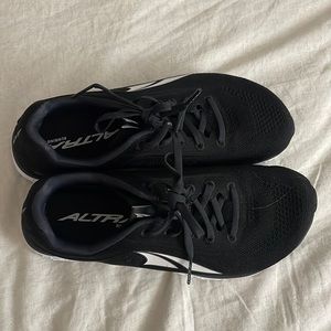 Altra Escalante 2.5 road running shoe women’s size 8
